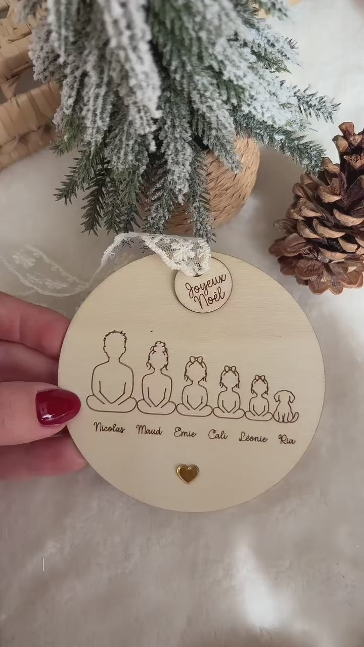 🎄 Boule de Noël Famille personnalisée